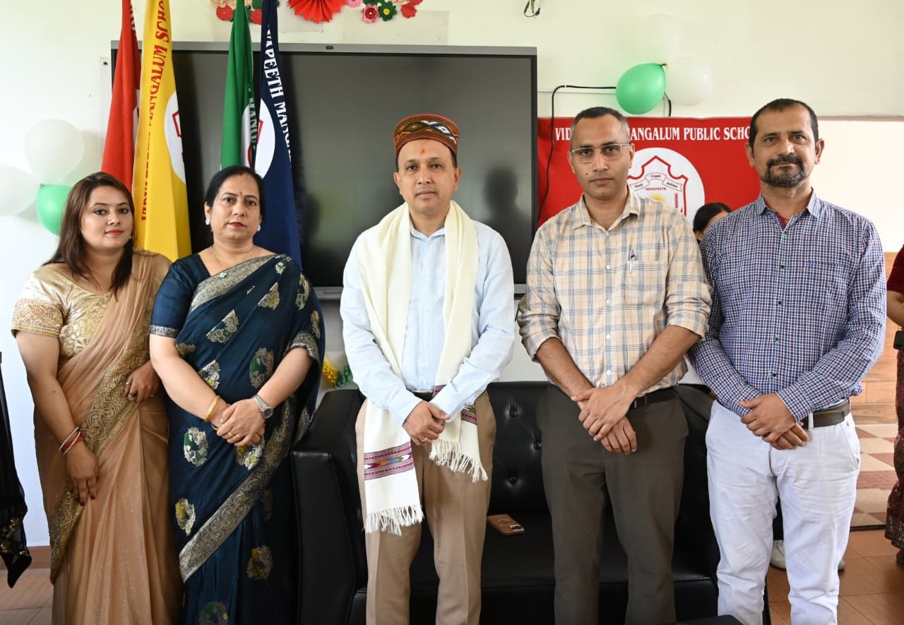 सुंदरनगर: एसडीएम अमर नेगी ने विद्यार्थियों को दिया सफलता, अनुशासन और नशामुक्ति का संदेश
