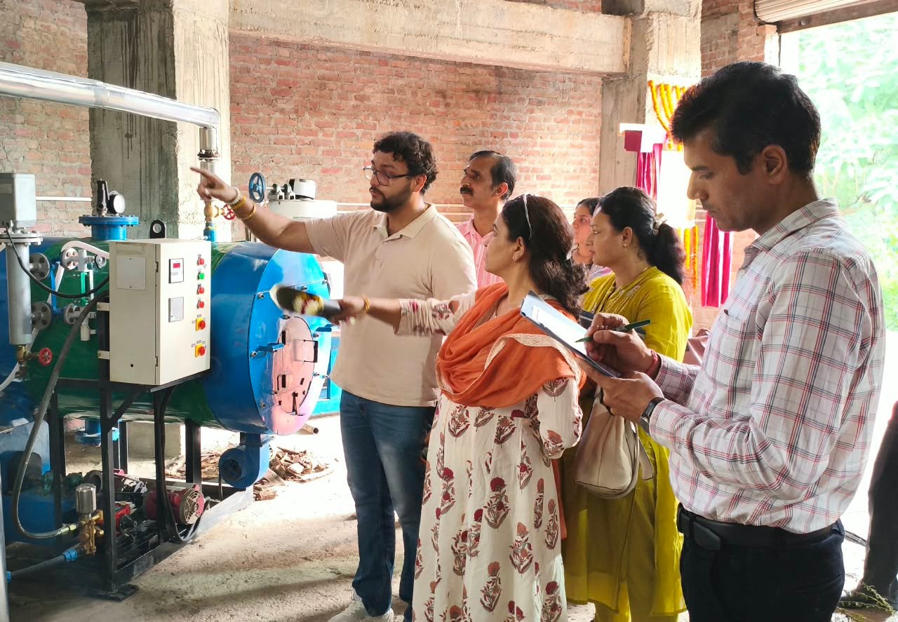 आर के एरोमैटिक्स की स्थापना से सुगंधित फसलों के मूल्य संवर्धन को मिलेगा बढ़ावा