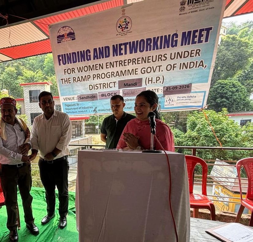 रेशम पालन को मिलेगा वित्तीय सहयोग, उद्यमिता पर जोर