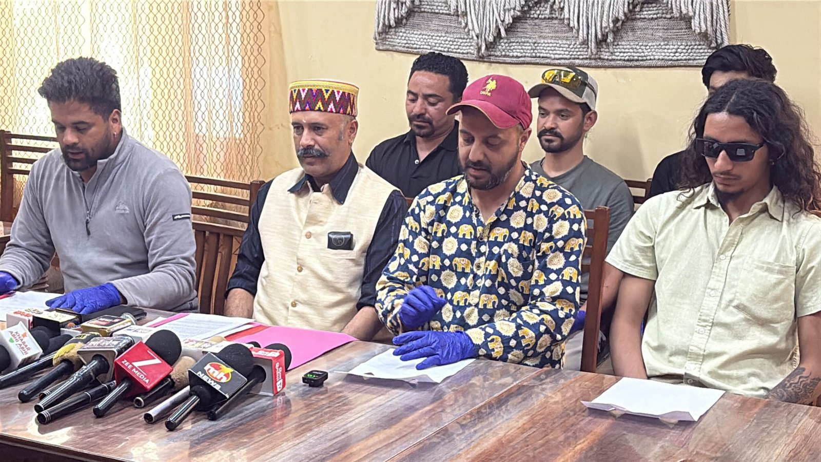 वोटर लिस्ट विवाद पर युवा कांग्रेस का प्रदर्शन, CEC से इस्तीफे की मांग