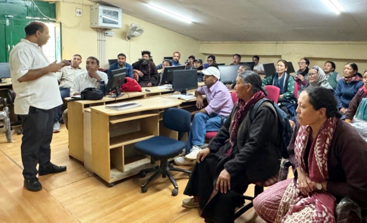 लद्दाख के 24 किसानों को सुंदरनगर में नगदी फसलों की आधुनिक खेती का प्रशिक्षण