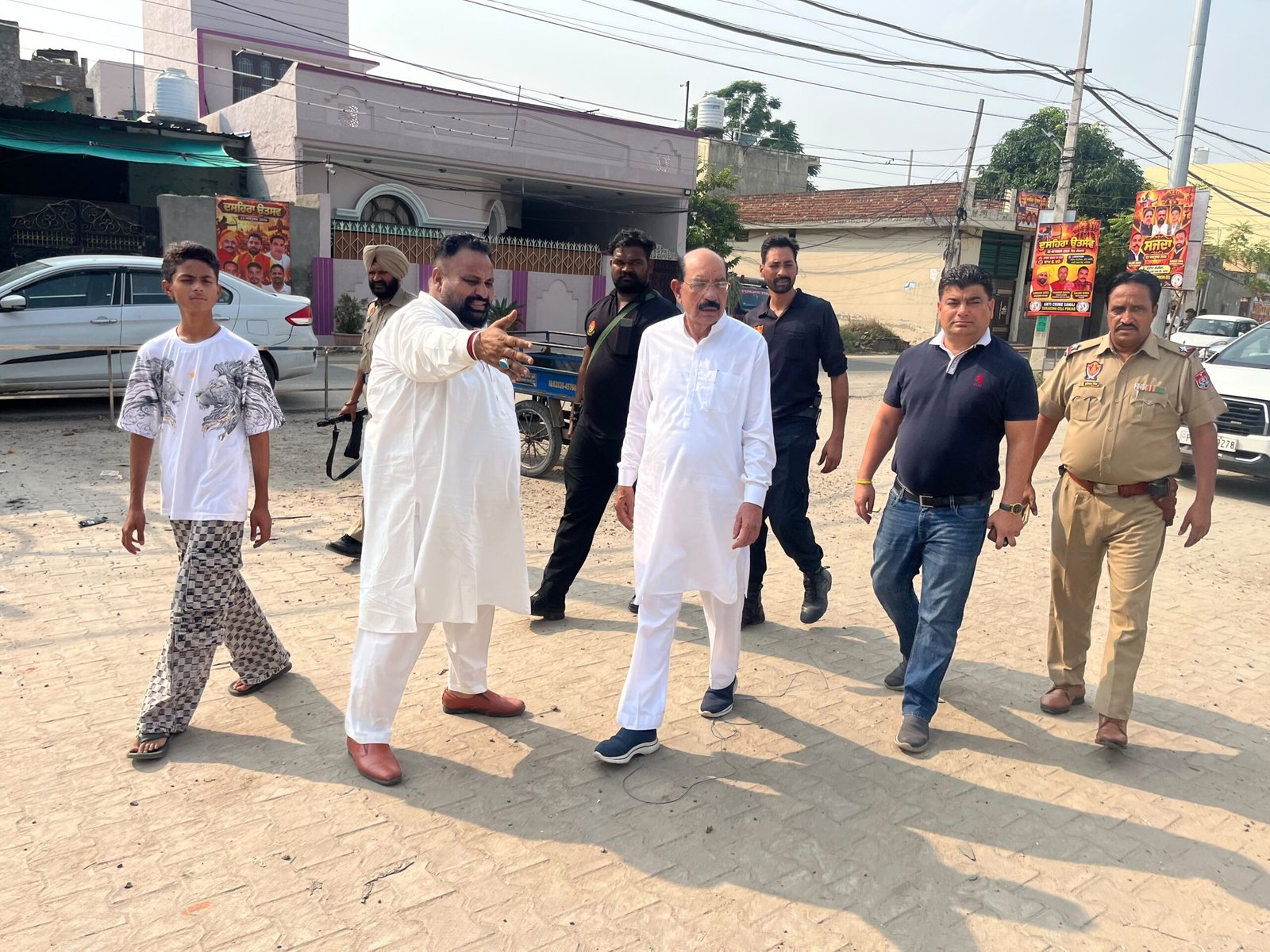 मंत्री मोहिंदर भगत ने 22 अक्टूबर को गीता कॉलोनी में होने वाले दशहरा उत्सव की तैयारियों का किया रिव्यू