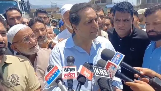 विधानसभा सत्र से पहले सज्जाद लोन ने की आरक्षण नीति को लेकर सरकार की आलोचना