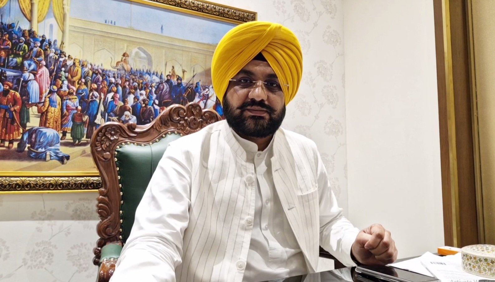किसानों को 8 की बजाय 10 घंटे बिजली सप्लाई, उद्योगों को मिल रही 24 घंटे निर्बाध बिजली