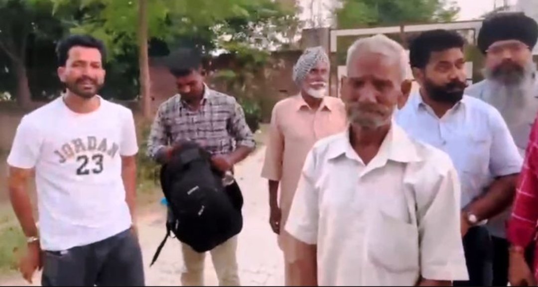 गूगल से गांव खोज बिछड़े बुजुर्ग को परिवार से मिलाया