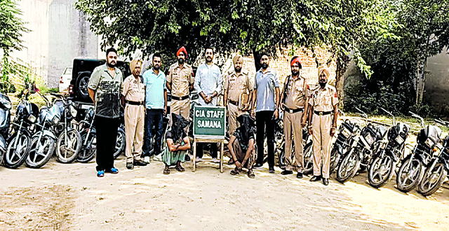 बिना नंबर प्लेट वाले चोरी के 20 बाइक व 2 एक्टिवा के साथ 2 गिरफ्तार