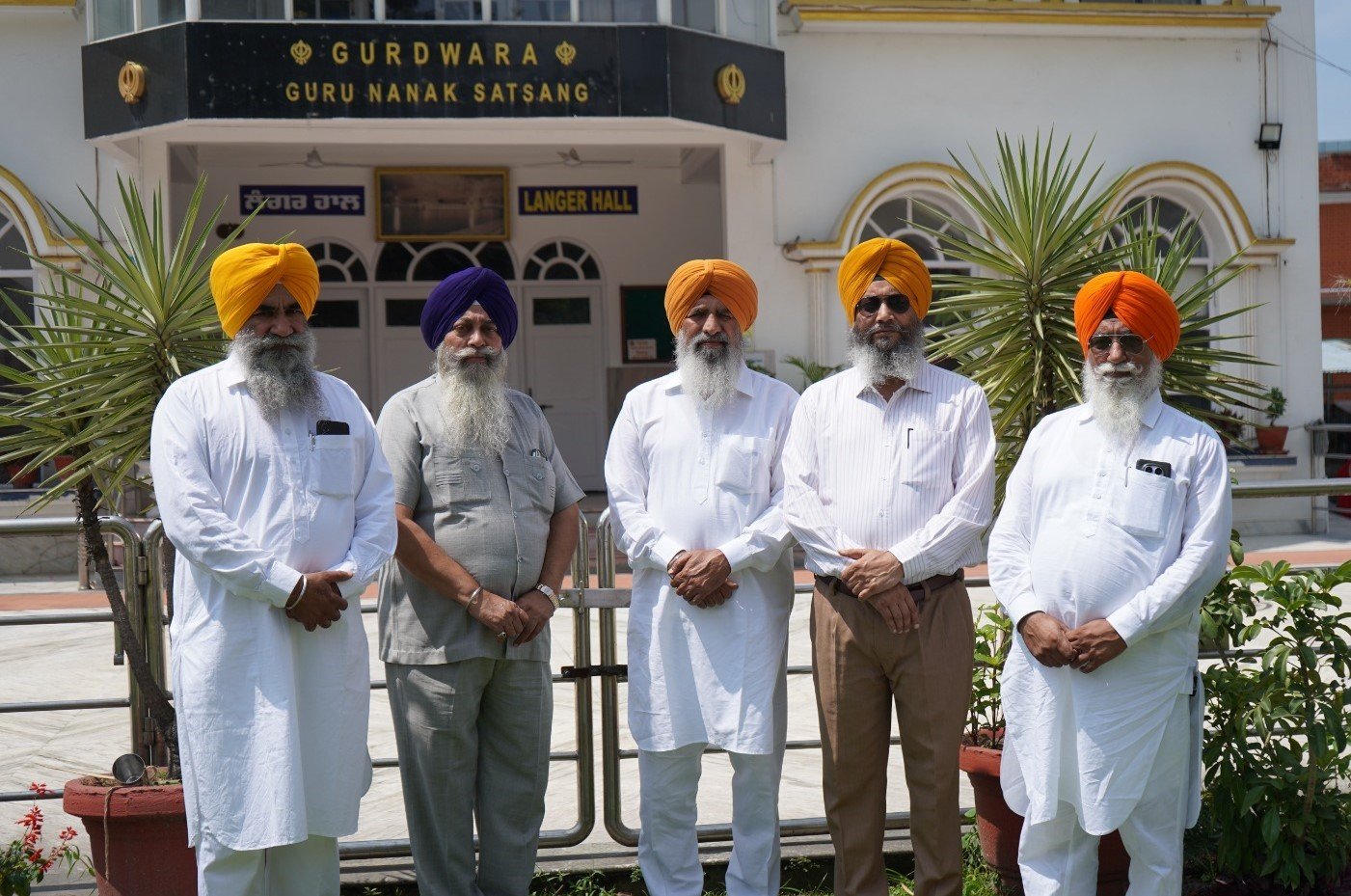 SGPC का प्रतिनिधिमंडल बाढ़ पीड़ितों के लिए राहत सामग्री के 4 ट्रक लेकर पहुंचा नेपाल