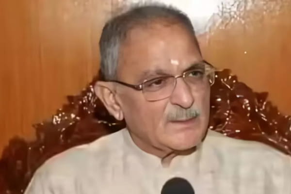 राज्यपाल ने पत्रकारों से किया संवाद, जनहित और तथ्यपरक पत्रकारिता पर जोर