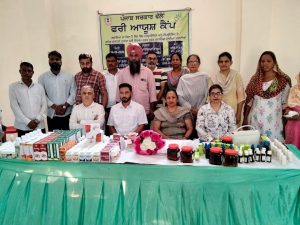 फरीदकोट में मुफ्त AYUSH कैंप, 714 मरीजों की जांच