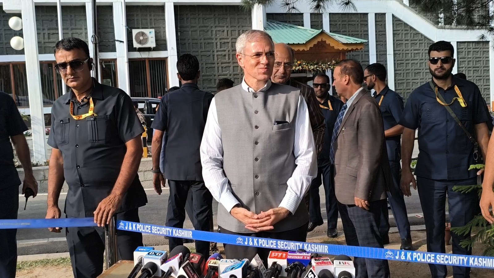 शेख अब्दुल्ला पर BJP की टिप्पणी को लेकर उमर अब्दुल्ला का पलटवार, बोले- NC की भूमिका और कुर्बानी नहीं…