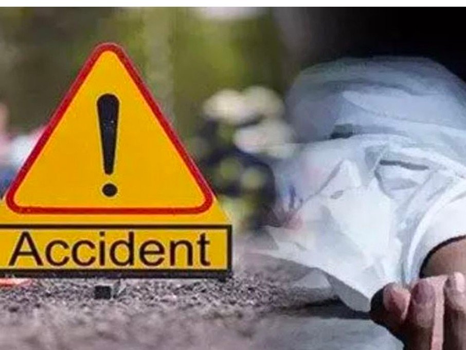 तेज रफ्तार बाइक की टक्कर से महिला की मौत, केस दर्ज