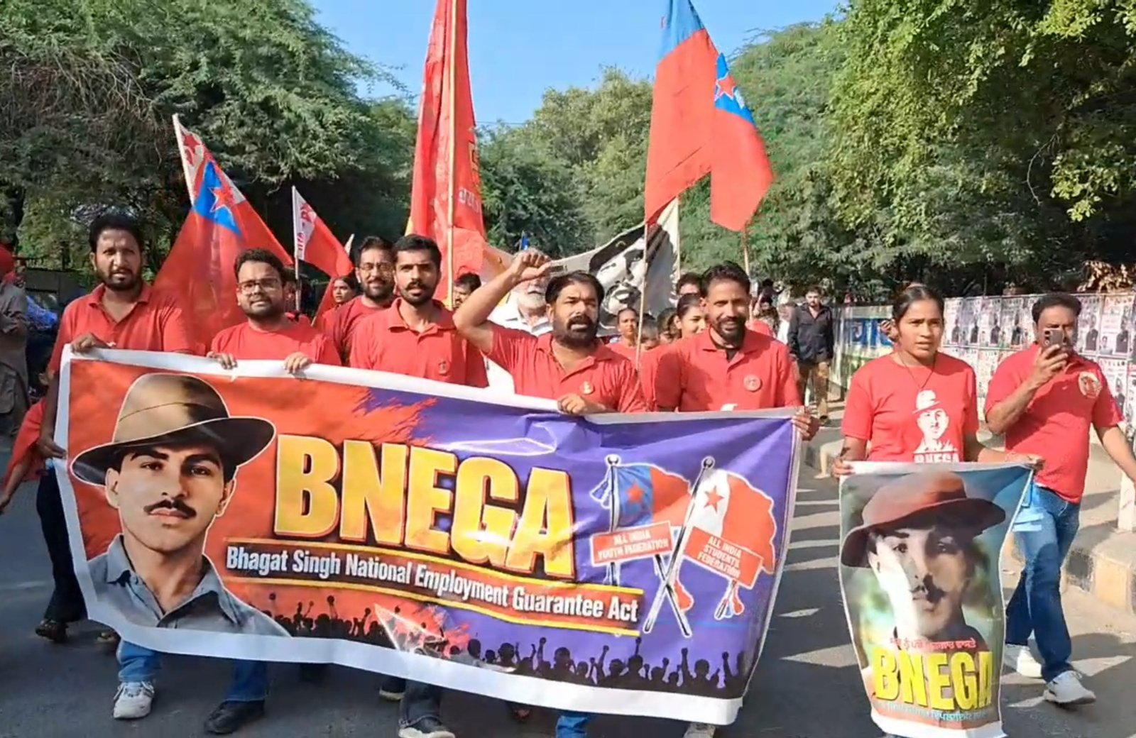 भगत सिंह जयंती पर नौजवानों का मार्च, शिक्षा-रोजगार और नशामुक्ति की उठी मांग