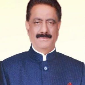 कम फसल में बागवान की कमर न तोड़े बाजार, छोटे सेब की आधी कीमत पर राठौर का सवाल