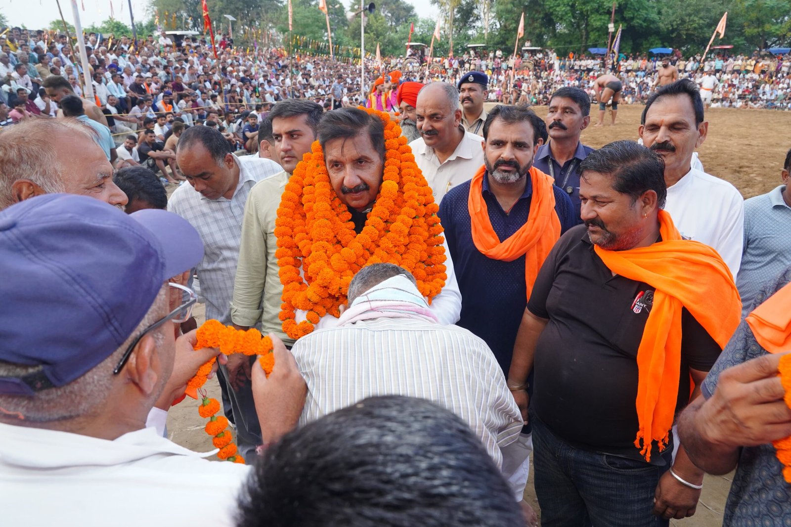 बाबा बोदल शाह मंदिर के दंगल मैदान के विकास को 25 लाख: मुकेश अग्निहोत्री