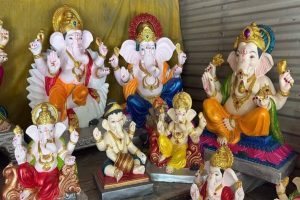गणेश उत्सव को लेकर कुल्लू में उत्साह, ईको-फ्रेंडली गणेश प्रतिमाओं की बढ़ी मांग