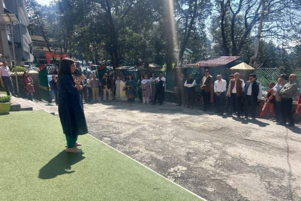 स्वायत्तता और CAS बहाली की मांग को लेकर 15वें दिन भी HPUTWA का जोरदार प्रदर्शन