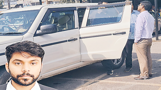 ACB टीम ने नगर निगम क्लर्क को 5 हजार की रिश्वत लेते रंगे हाथ किया गिरफ्तार