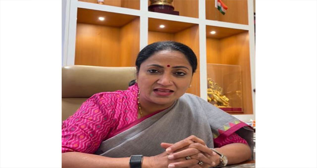 दिल्ली सरकार 10,000 छात्रों के लिए बनवाएगी हॉस्टल: CM Rekha Gupta