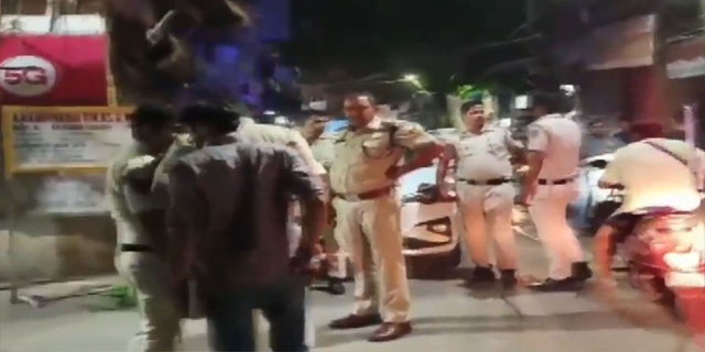 दिल्ली के आनंद पर्वत में 15 साल के लड़के की चाकू मारकर हत्या; परिवार द्वारा पुलिस पर कार्रवाई न करने का आरोप