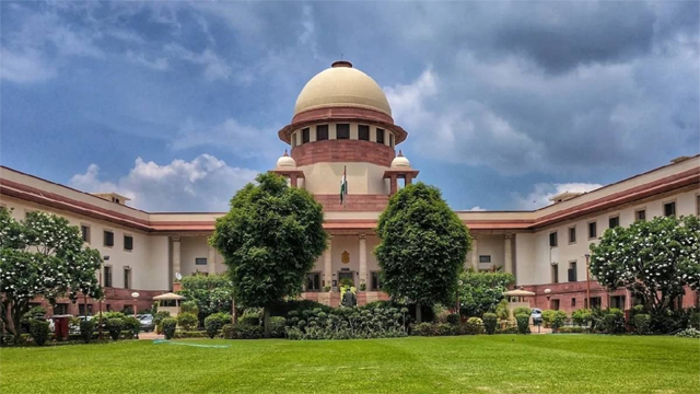 केंद्र, CBSE इस साल छठी कक्षा के छात्रों को त्रि-भाषा नीति से छूट देने पर विचार करे : सुप्रीम कोर्ट