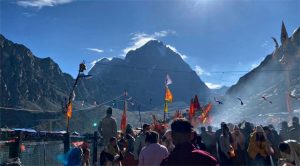 मणिमहेश यात्रा 2026: शुक्रवार को 4000 श्रद्धालु हड़सर से पैदल कैलाश दर्शन के लिए रवाना