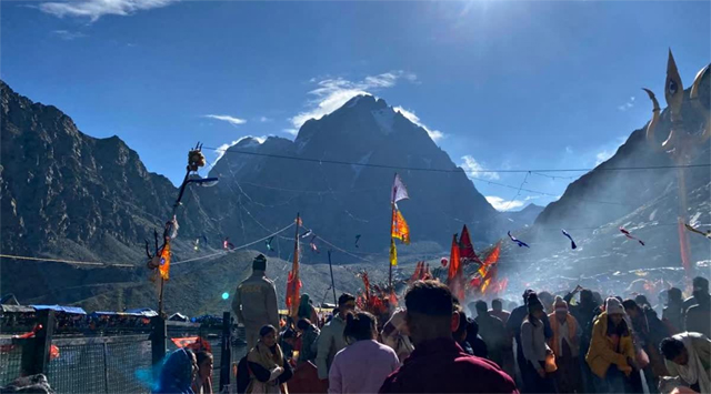 मणिमहेश यात्रा 2026: शुक्रवार को 4000 श्रद्धालु हड़सर से पैदल कैलाश दर्शन के लिए रवाना