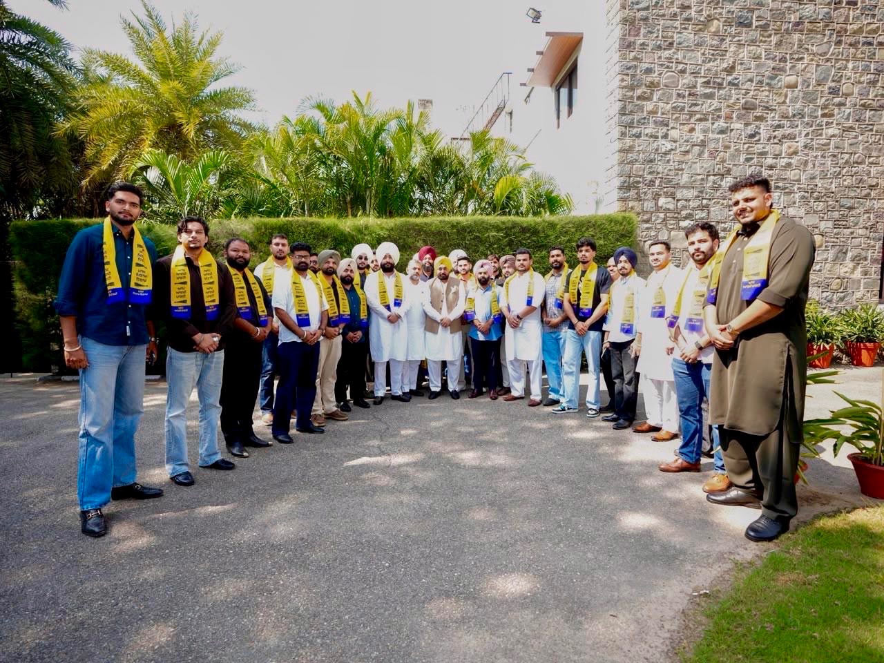 जालंधर में आम आदमी पार्टी हुई और मजबूत, टकसाली अकाली नेता रणतेज सिंह पार्टी में हुए शामिल