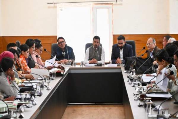शिमला: नव निर्वाचित जिला परिषद सदस्यों की पहली बैठक, सदस्यों ने विकास कार्यों के साथ उठाई विभिन्न समस्याएं