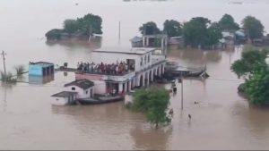 पटना के गांधीघाट पर खतरे के निशान से 1.91 मीटर ऊपर गंगा, नए उच्चतम जलस्तर की आशंका