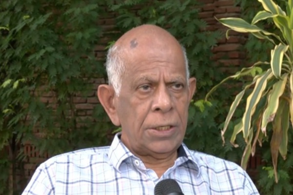 भारत डरेगा नहीं, रूस पर प्रतिबंध मामले में विदेश मंत्रालय अमेरिकी राजदूत को करे तलब: पूर्व राजनयिक