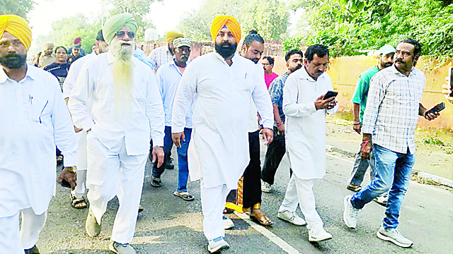नंगल को स्वच्छ व सुंदर बनाने हेतु सफाईकर्मियों का परिश्रम सराहनीय : हरजोत बैंस