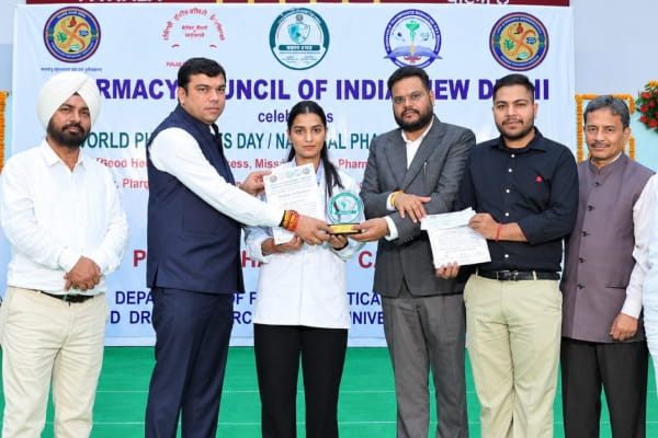 1,000 से अधिक प्रतिभागियों के बीच हिमानी ने पाया दूसरा स्थान