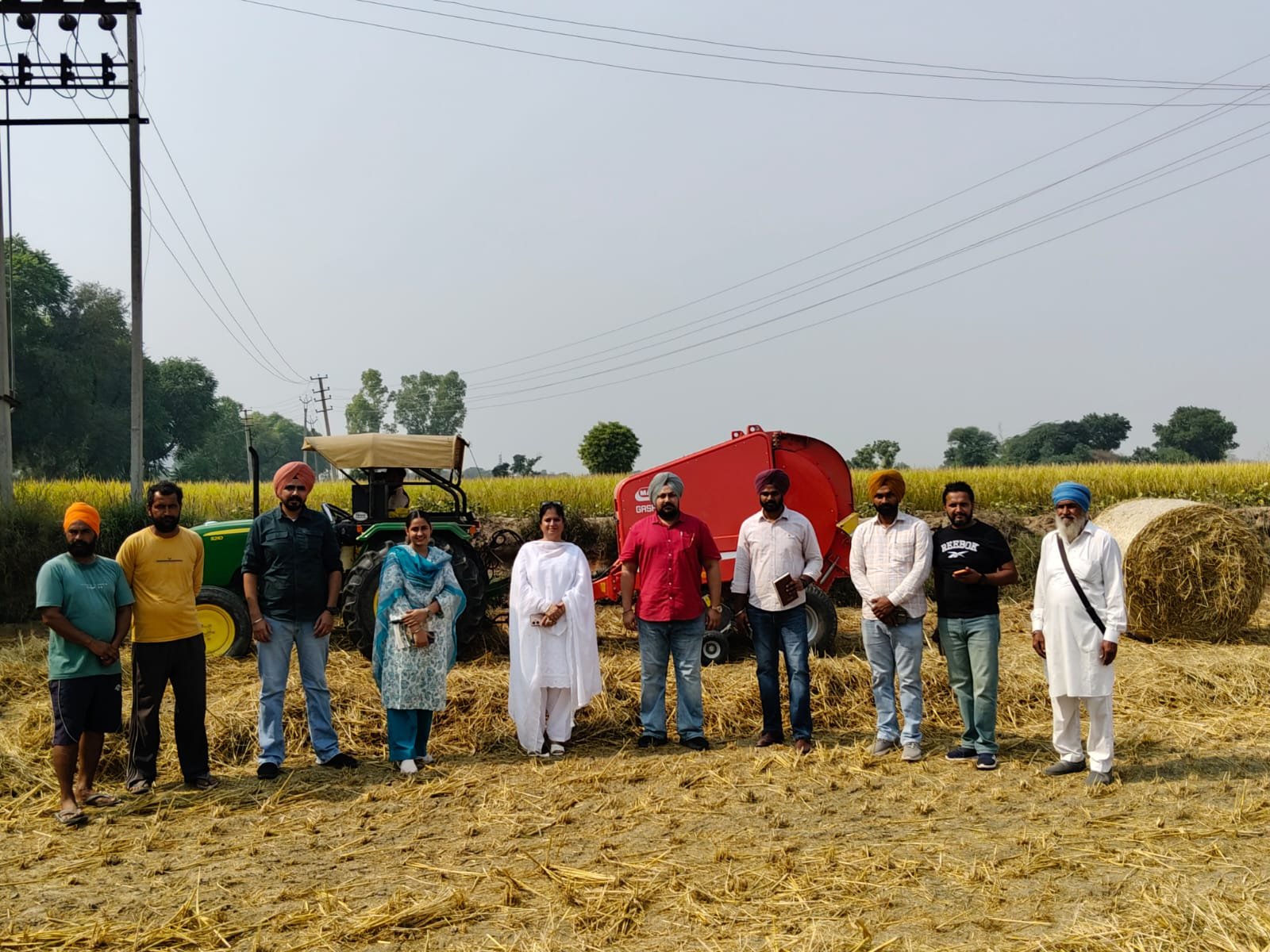 पराली जलाने के बजाय आधुनिक मशीनों से करें प्रबंधन