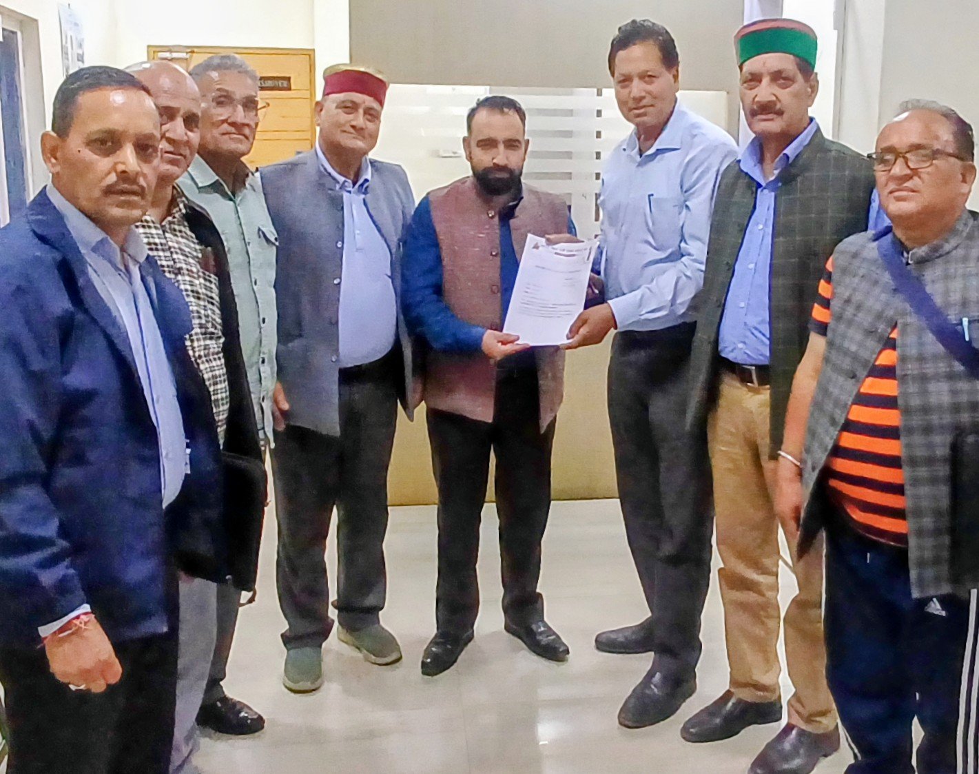 136 कारदारों को फर्जी बताने पर कारदार संघ का पलटवार