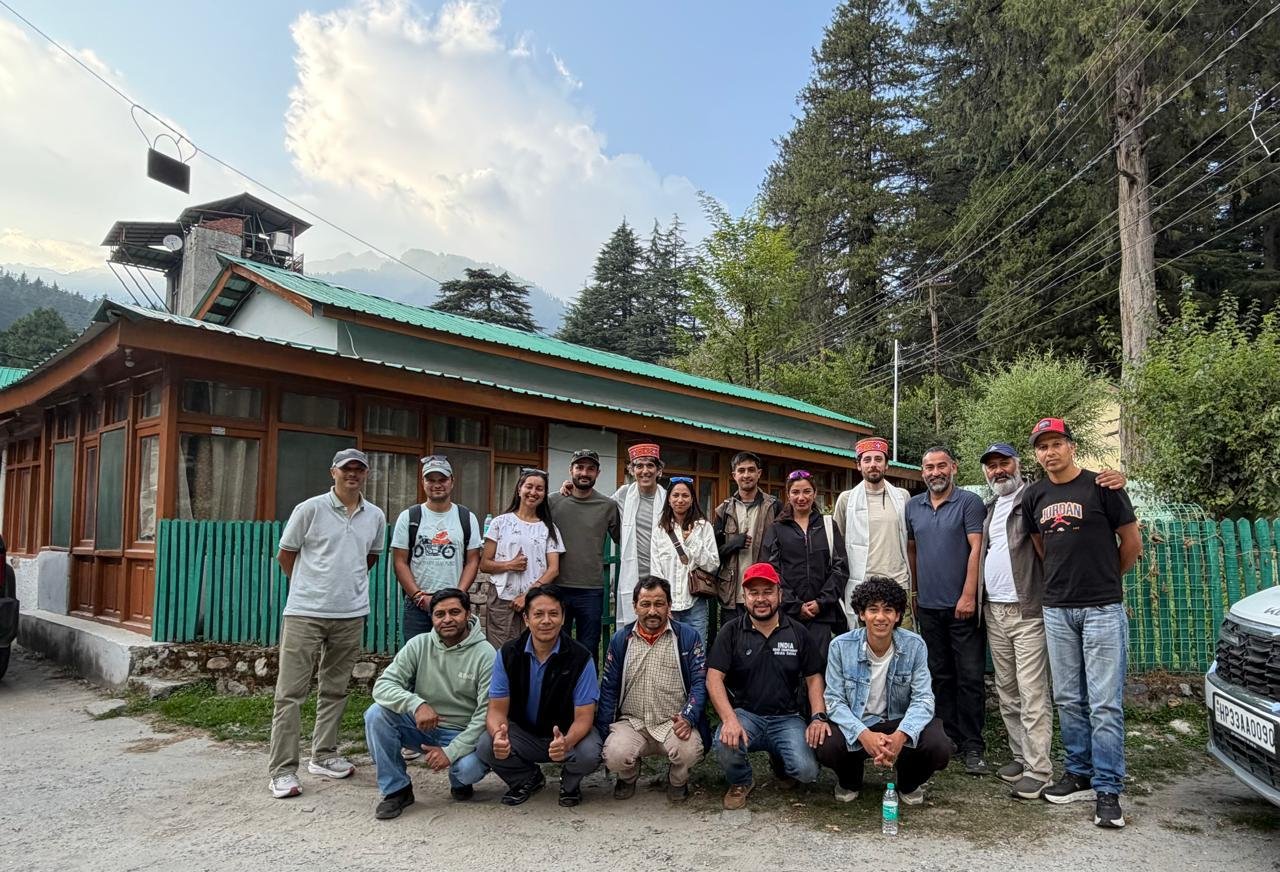 मनाली में स्की माउंटेनियरिंग के विकास के लिए हुई विशेष कार्यशाला, स्पेन से आए दो अनुभवी स्की माउंटेनियरिंग कोच ने सिखाए गुर
