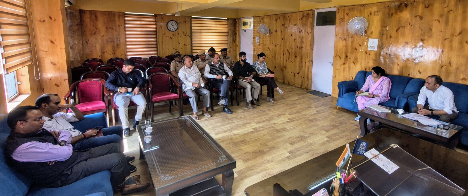 सरकाघाट में दिवाली की तैयारियों को लेकर बैठक, बहुमंजिला भवन में लगेंगे पटाखों के स्टॉल