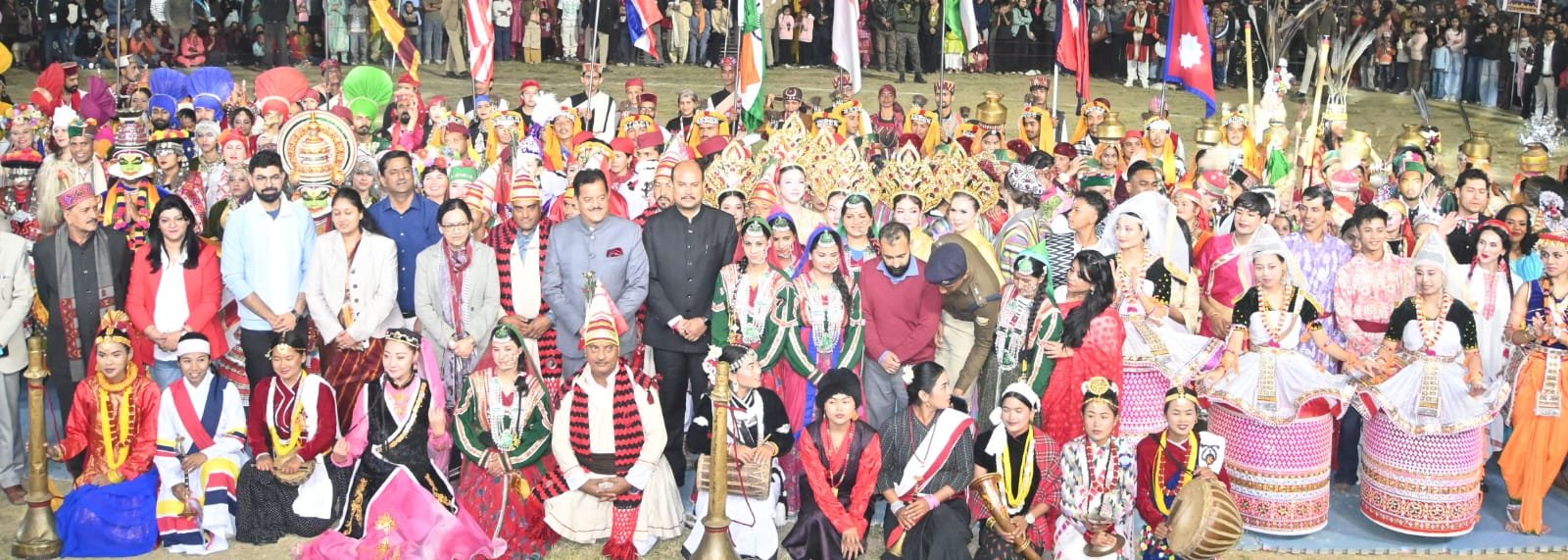 रथ मैदान में दिखी विभिन्न देशों की संस्कृति, विभिन्न राज्यों के कलाकारों ने भी दी प्रस्तुति