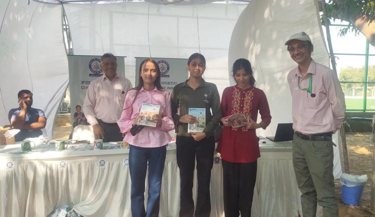 जनगणना-2027 को लेकर जालंधर के बर्लटन पार्क में जागरूकता स्टॉल, लोगों को दी गई अहम जानकारी