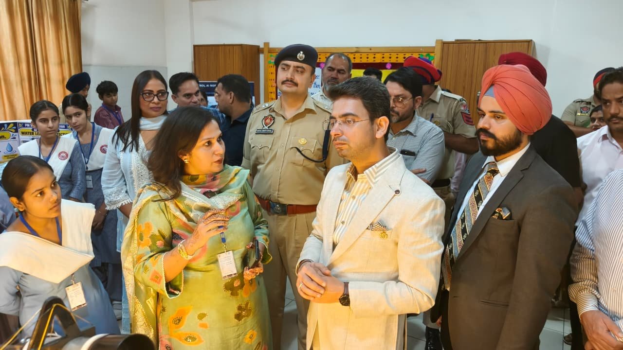 कपानी की 100वीं जयंती पर मोगा में सजी विज्ञान प्रदर्शनी