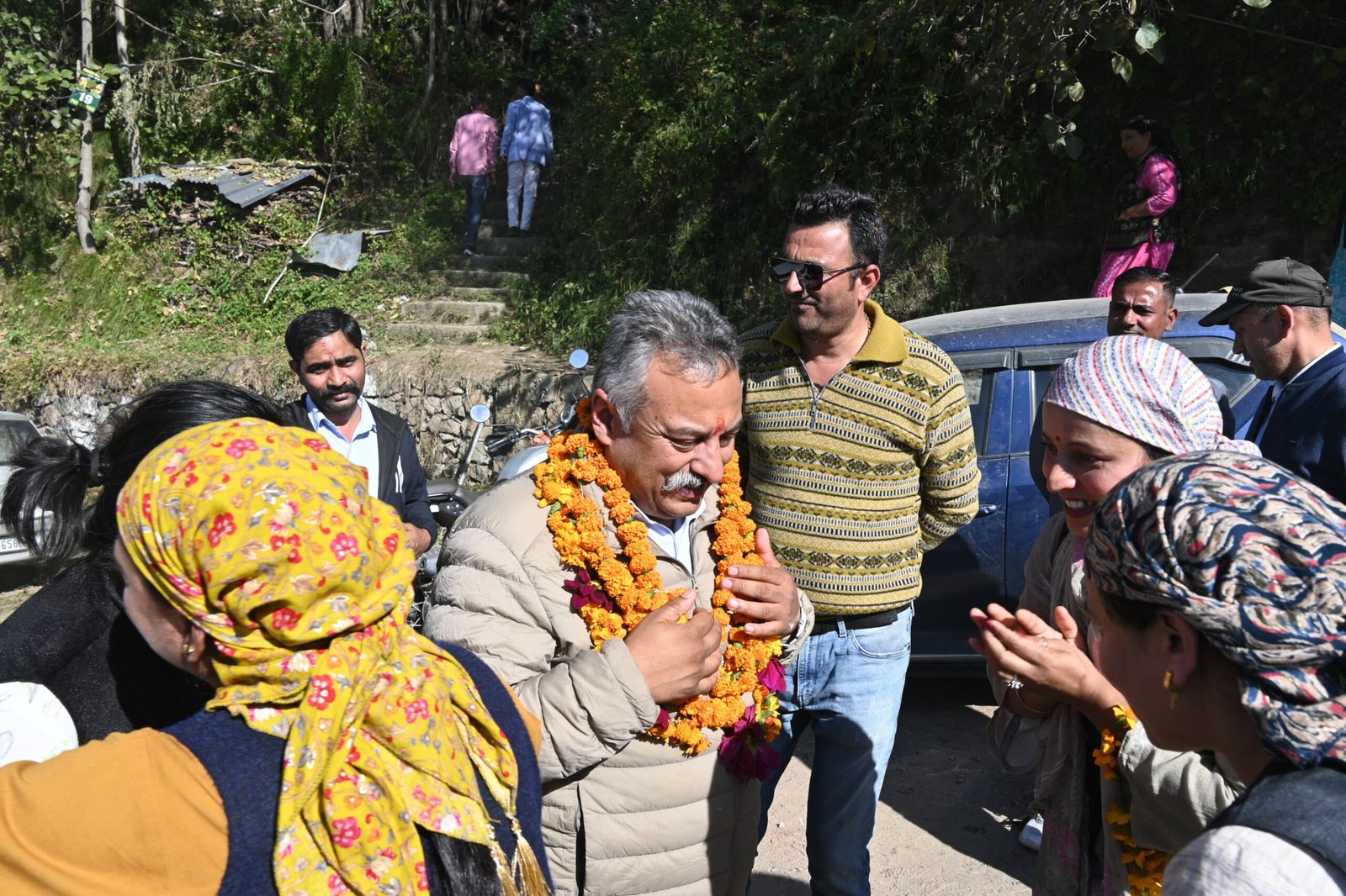 खेल प्रतियोगिताओं से युवाओं का शरीर और मस्तिष्क बनते हैं स्वस्थ और सुदृढ़ – रोहित ठाकुर