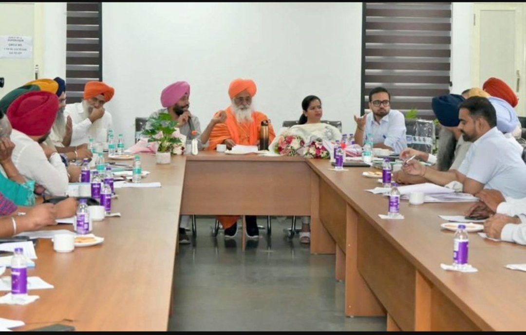 सीवरे में गोबर डाला तो होगी सख्त कार्रवाई