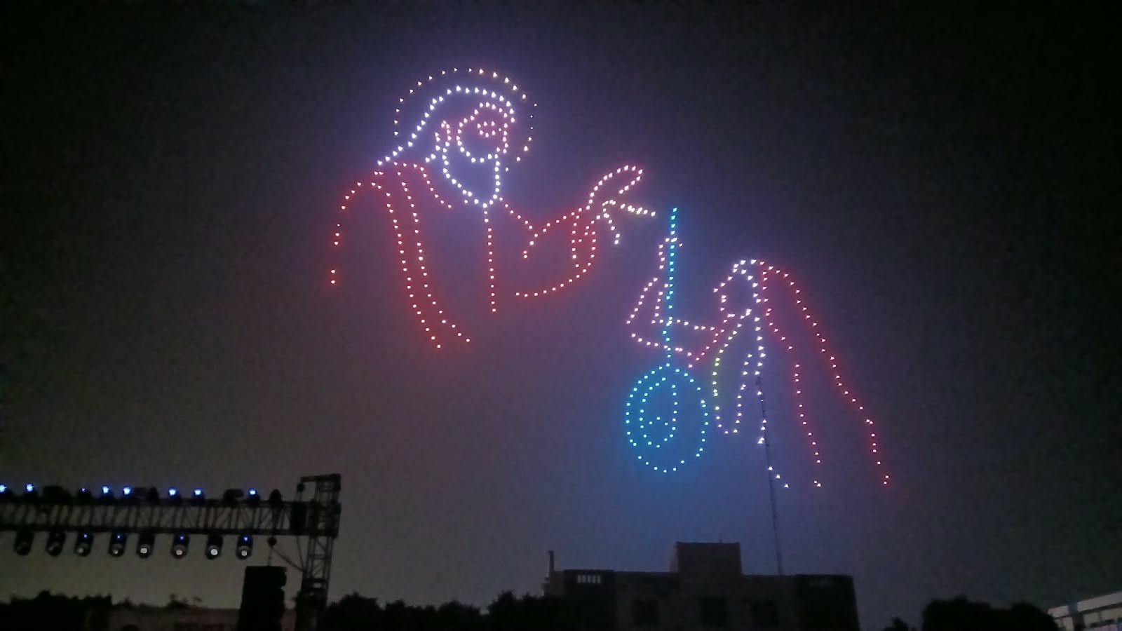 श्री गुरु रविदास जी के 650वें प्रकाश उत्सव को समर्पित अजनाला में ड्रोन शो का आयोजन