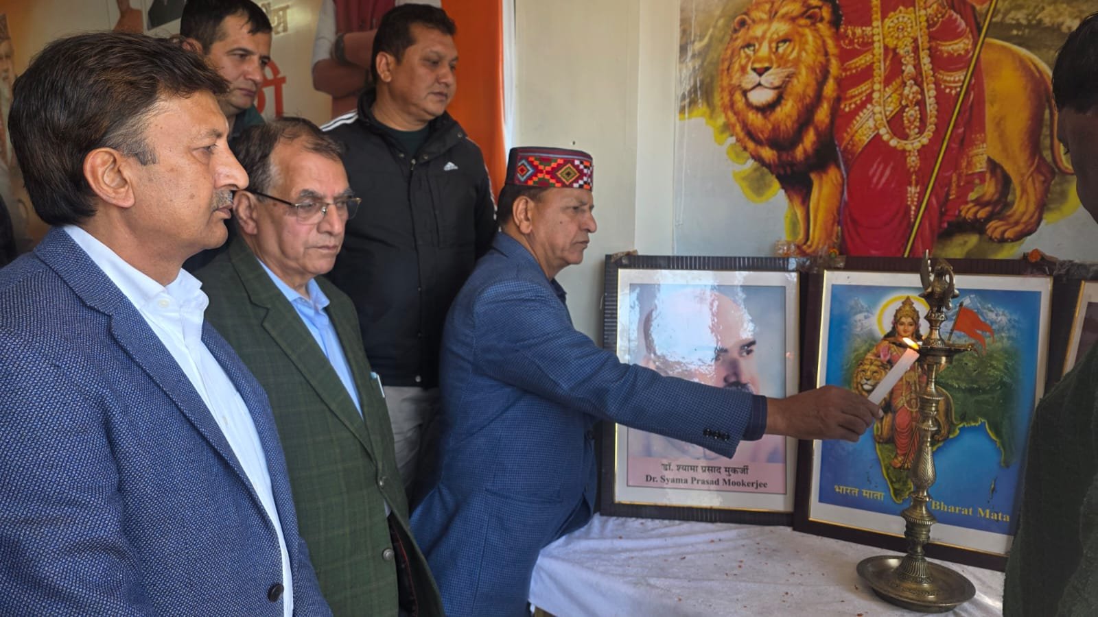 लोकतंत्र बचाओ, अराजकता हटाओ पदयात्रा को लेकर भाजपा की बड़ी बैठक, डॉ. राजीव बिंदल ने दिए दिशा-निर्देश