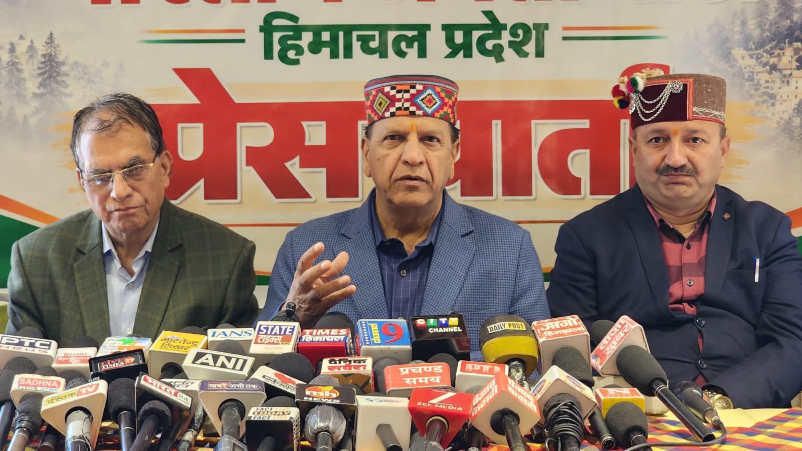 संविधान की दुहाई देने वाली कांग्रेस ने बार-बार संवैधानिक मर्यादाओं को तोड़ा : डॉ. राजीव बिंदल