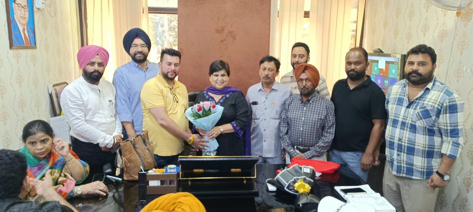 डॉ. भारती धवन ने अमृतसर के सिविल सर्जन का चार्ज संभाला
