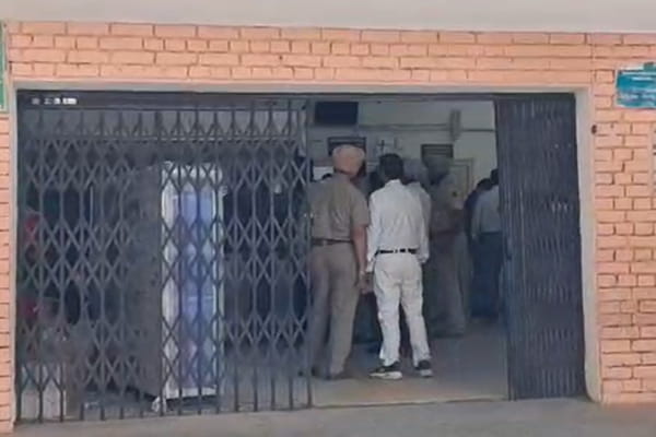 LPU हिंसा मामले में पुलिस की बड़ी कार्रवाई, 3 गिरफ्तार