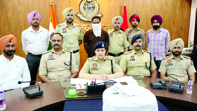 नशा तस्करी के मामले में 2 आरोपी गिरफ्तार; 16 किलो 364 ग्राम अफीम और 25 किलो चूरा-पोस्त बरामद
