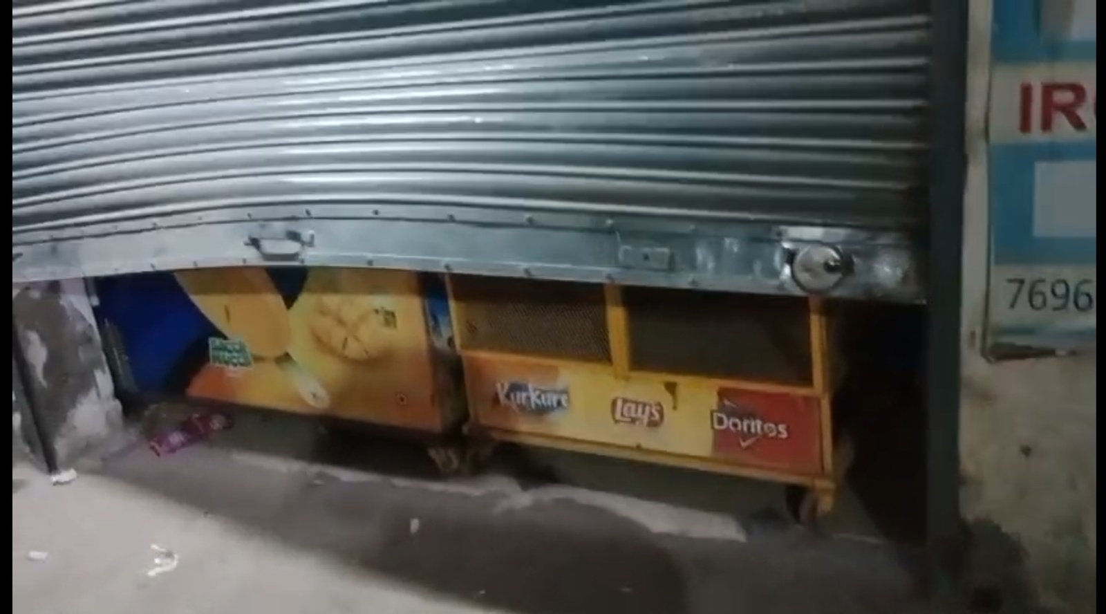 मोगा के लाल सिंह रोड पर किरयाना दुकान में चोरी, नकाबपोश नगदी लेकर हुए फरार