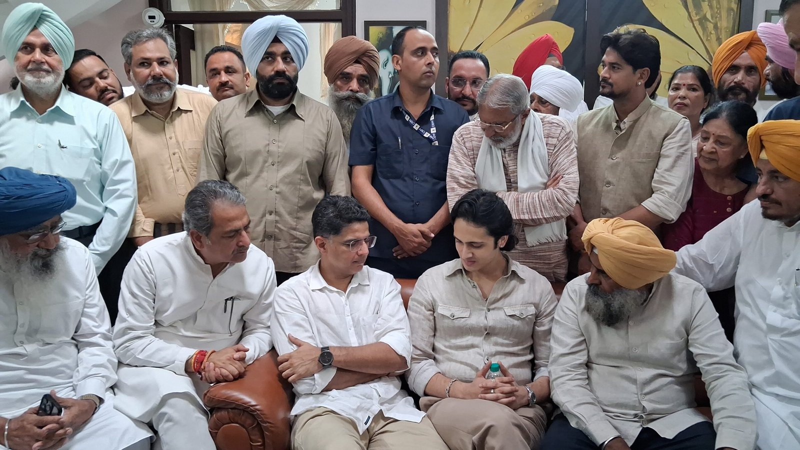 विक्की हत्याकांड पर पायलट का वार, पंजाब की कानून-व्यवस्था पर उठाए सवाल