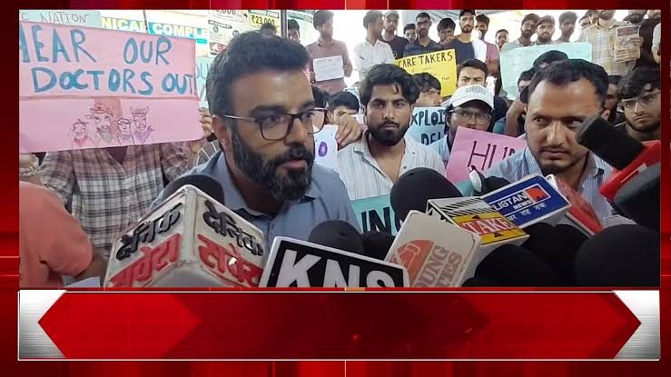 आगा रुहुल्लाह 3 नवंबर को देंगे NC और सांसद पद से इस्तीफा